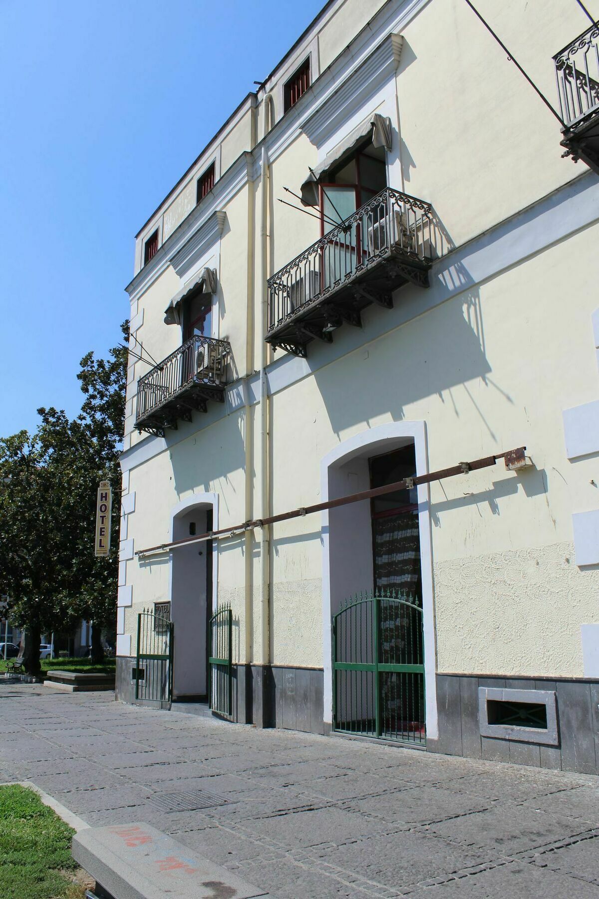 Hotel Il Santuario - Pompei Exterior photo
